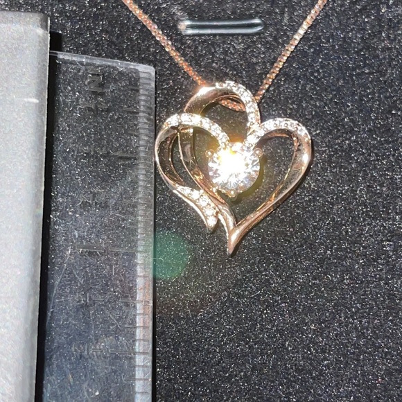 14K Rose Gold Plated Sterling Zirconia Heart Necklace NWOT 😍 PERFECT GIFT - Picture 8 of 16